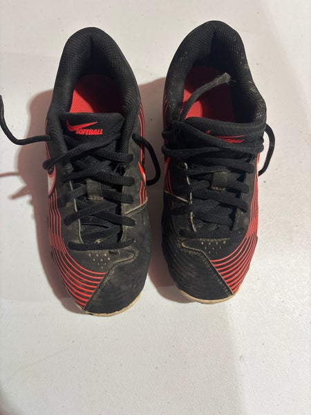 Red Kid's 1.5Y (Big Kids / Youth) Youth Nike FastFlex (Used)
