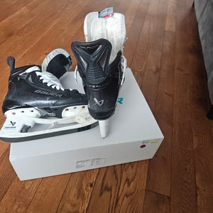 Bauer Hyperlite 2 Custom