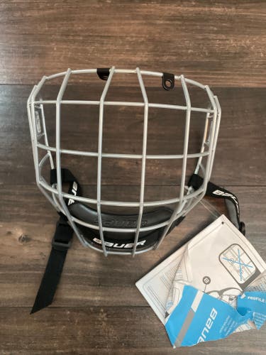 Medium Bauer Profile II Facemask Full Cage (New)