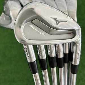 Mizuno Pro 243 Forged Iron Set 4-P / KBS Tour 130 X Extra Stiff
