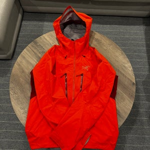 Like New Men's Large Arc'teryx Rush Jacket