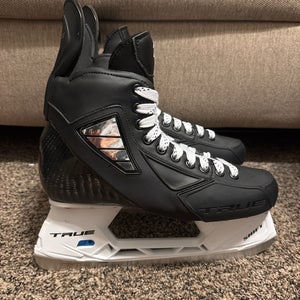 True Pro Custom Pro Stock Sr Ice Hockey Skates Size 11 NEW