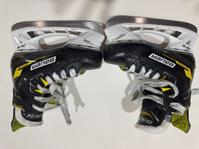 Bauer Supreme M4 Hockey Skates Regular Width Size 1 (Used)