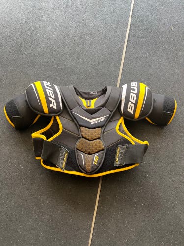 Men's Medium Senior Bauer Supreme S170 Shoulder Pads (Used)
