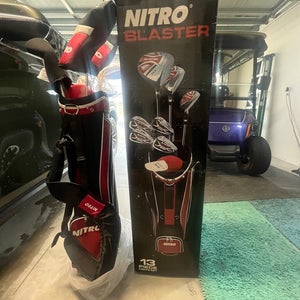 Men's Nitro Right Handed Clubs (Full Set) Regular Flex 8 Pieces (New)