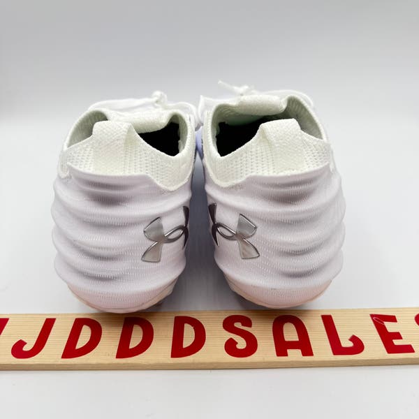 Under Armour Blur 2 MC Suede White Football Cleats 3027978  display picture 1