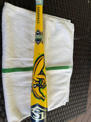 2025 Louisville Slugger Savannah Bananas Alloy USABat Certified Bat (-10) 16 oz 26" (Used)