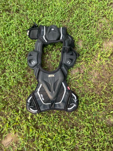 Medium Adult STX Stallion 500 Shoulder Pads (Used)