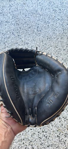 Catcher's RH Wilson A2000 M1 Baseball Glove 33.5" (Used)