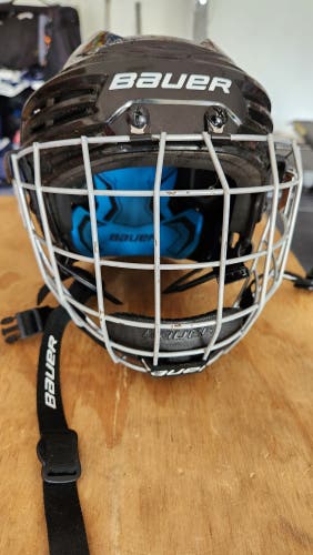 Small Bauer Prodigy Helmet (Used)