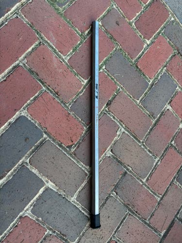 Vintage STX Titanium Lacrosse Shaft