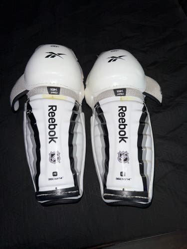 Reebok 19K 14" Shin Pads Pro Stock (Used)