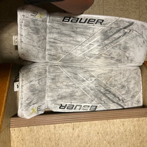 34" 2022 Bauer Vapor 3X Goalie Leg Pads (Used)