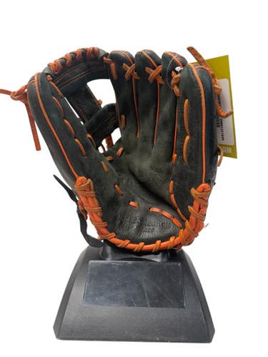 Used Demarini INSANE BB/SB Glove RH Throw Black And Orange 11 1/2" 11835-S000197527