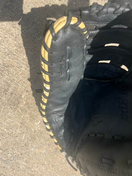2021 Rawlings Gamer RH First Base Baseball Glove (Used)