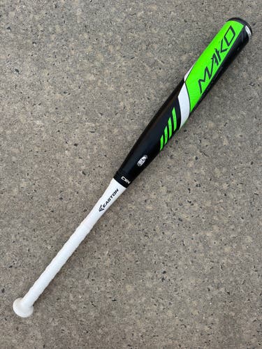 HOT BAT!! New Grip!! Rare size!! Hard to find!! Easton Mako 28/17 -11