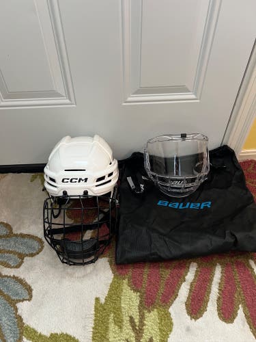 Large CCM Tacks 720 Helmet (Used)