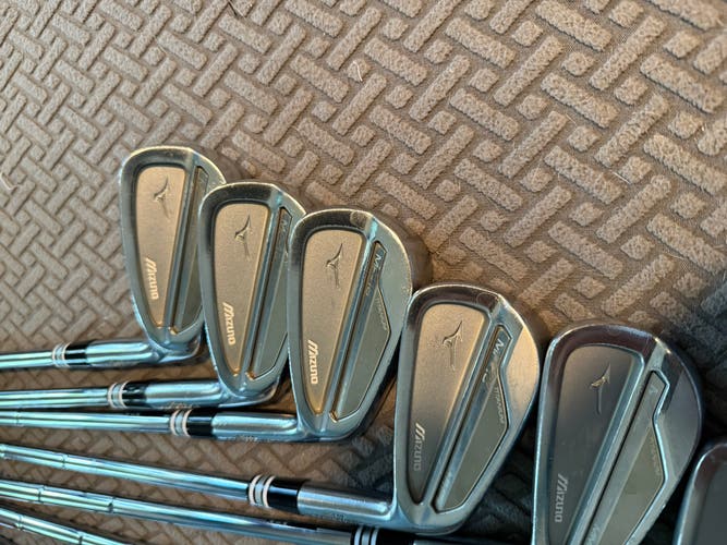 Men's Mizuno MP-18 MMC Right Handed Iron Set Stiff Flex Steel Shaft (Used)