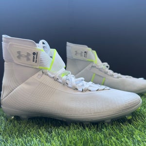 Men's Size M 12.0 (W 13.0) Under Armour Highlight High Top Turf Cleats (New)