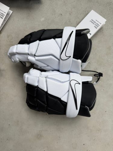Nike Vapor select Lacrosse Gloves 10" (New)