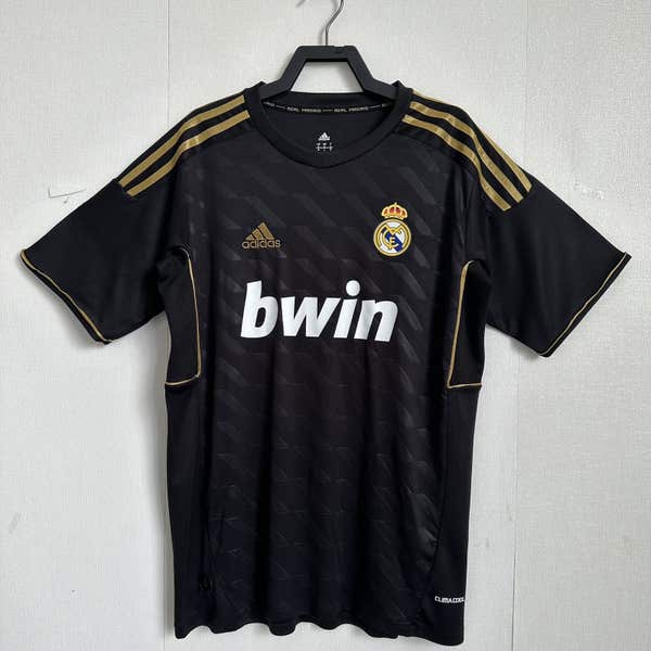 Real Madrid Jersey | SidelineSwap | Buy and Sell on SidelineSwap
