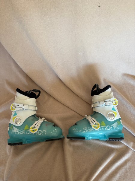 Kid's Salomon All Mountain Ski Boots (Used)