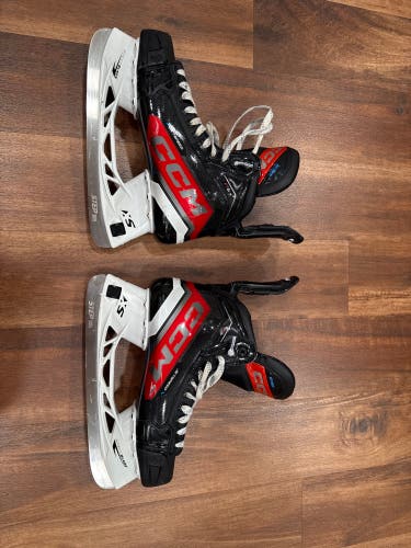 2024 CCM JetSpeed FT6 Hockey Skates Regular Width 10.5 (Used)
