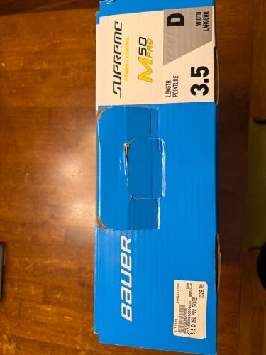 Bauer Supreme M50 Pro Hockey Skates Regular Width Size 3.5 (New)