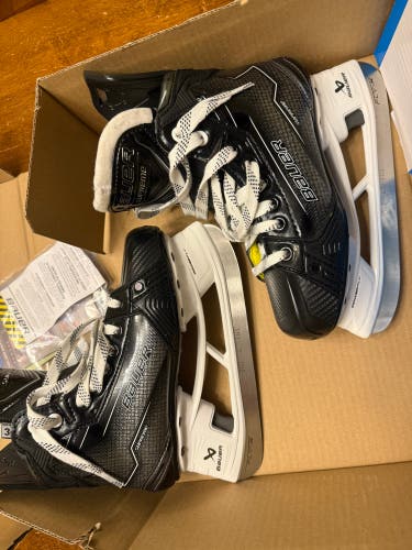 Bauer Supreme M50 Pro Hockey Skates Regular Width Size 3.5 (New)