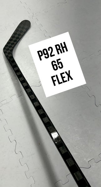 Senior(1x)Right P92 65 Flex 63” PROBLACKSTOCK Pro Black Out Unbranded Pro Stock Nexus Hockey Sticks
