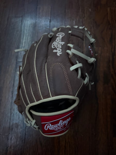 Rawlings RH Infield Baseball Glove 11.25" (New)