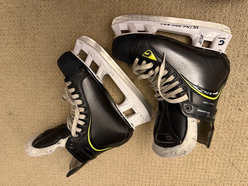 GRAF Ultra G75 Ultra Light Skates Size 7R (Used)