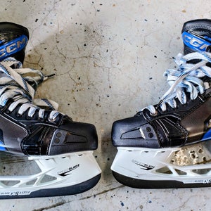 2025 CCM Jetspeed XTRA PLUS Hockey Skates Wide Width 7.5 (Used)