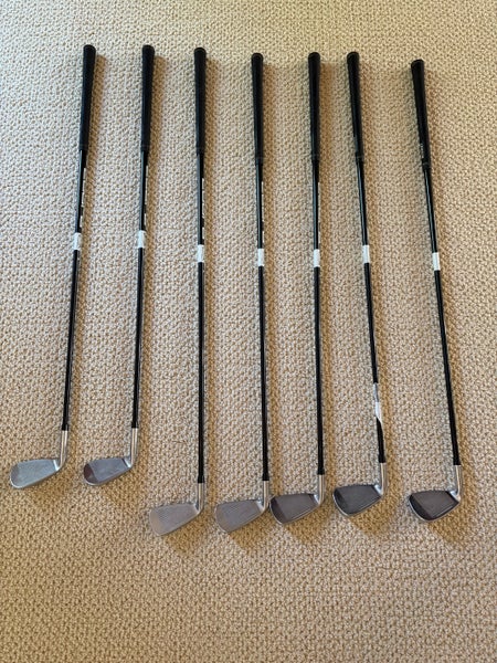 Cobra King SpeedZone irons (#5-9, PW, GW), graphite shafts, excellent condition