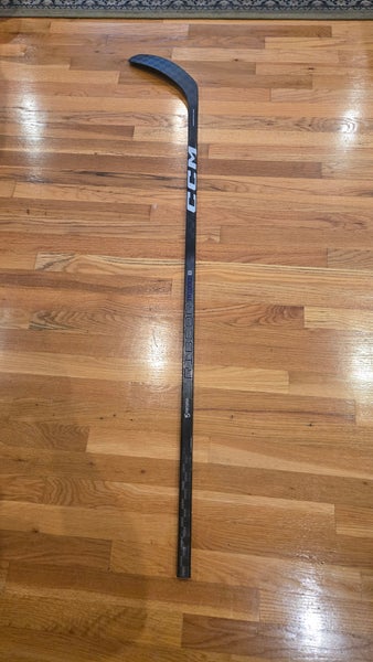 Junior CCM Trigger 8 Team Right Handed Hockey Stick (Used)