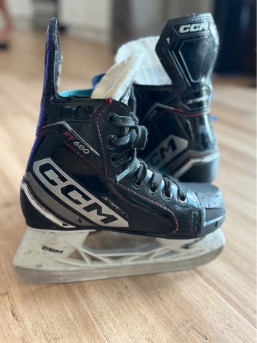 CCM JetSpeed FT 680 Hockey Skates 13 (Used)