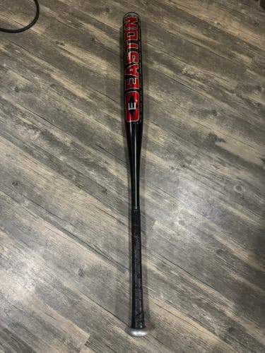 Easton Black Magic Bat (-8) 26 oz 34" (Used)