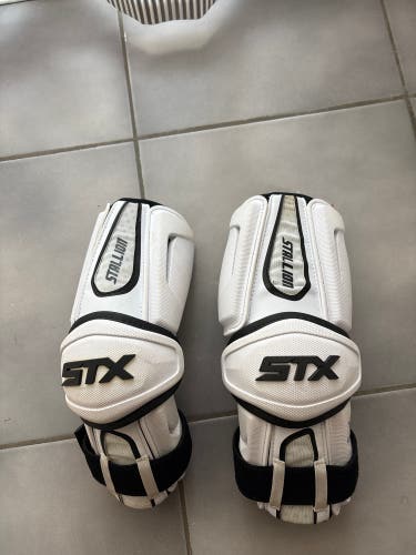 Medium Adult STX Stallion 500 Arm Pads (New)