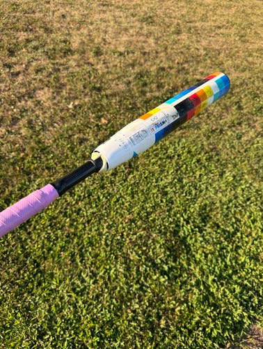 DeMarini Prism Composite Bat (-11) 18 oz 29" (Used)