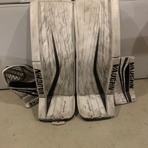 34" Vaughn Ventus SLR Pro Carbon Pro Goalie Leg Pads (Used)