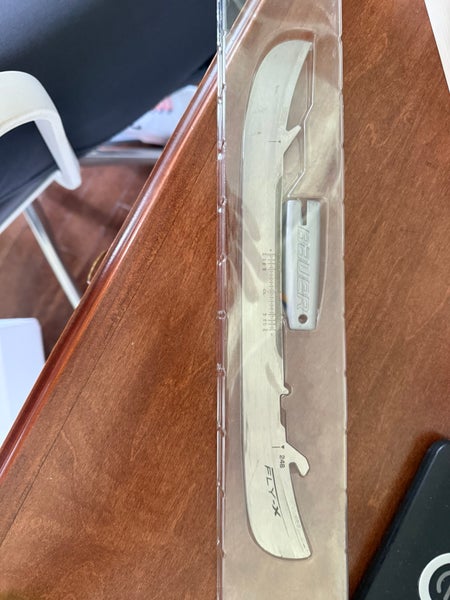 Bauer Fly-X 246 mm (Used)