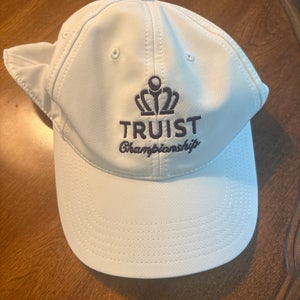 White Men's One Size Fits All Adidas Hat (New)