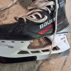 2024 Bauer Vapor 4 Hockey Skates 6.5 (Used)