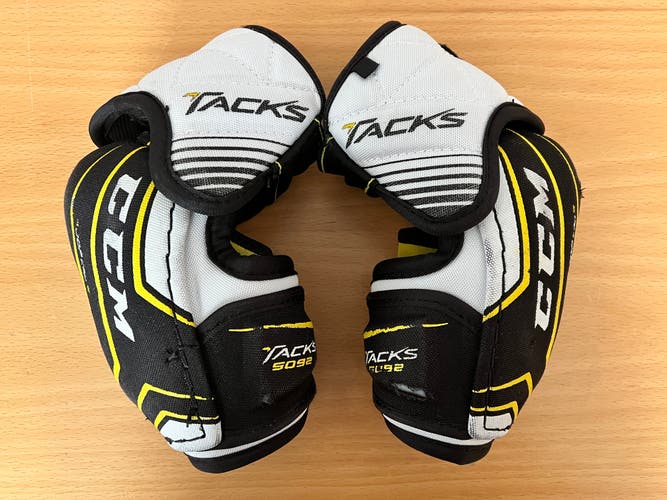 CCM Tacks 5092 Elbow Pads - JR Small