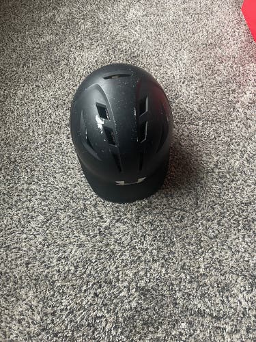 Medium/Large Under Armour UABH2-100 Batting Helmet (Used)