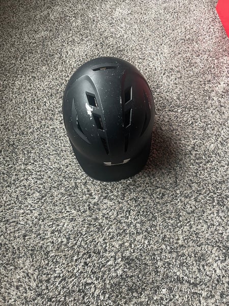 Medium/Large Under Armour UABH2-100 Batting Helmet (Used)