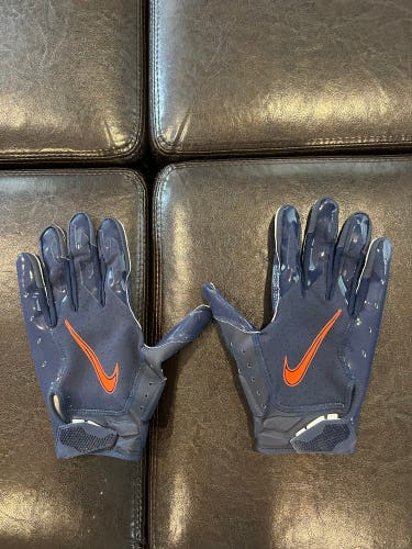 Syracuse team issued football gloves 3XL