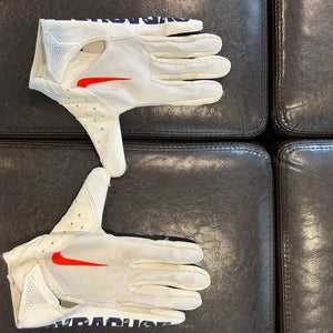 Syracuse team issued football gloves 2XL