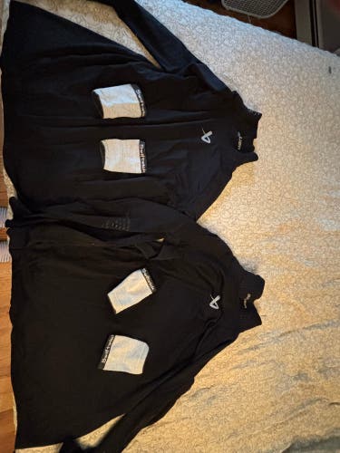 Bauer Neck Protector Shirts Senior XL with Swiftwick Wrist Guards