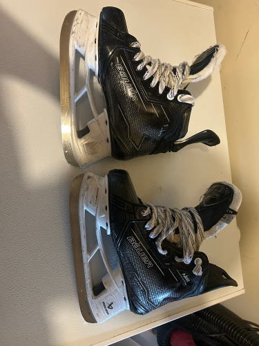 2024 Bauer Supreme M50 Pro Hockey Skates Size 4 (Used)